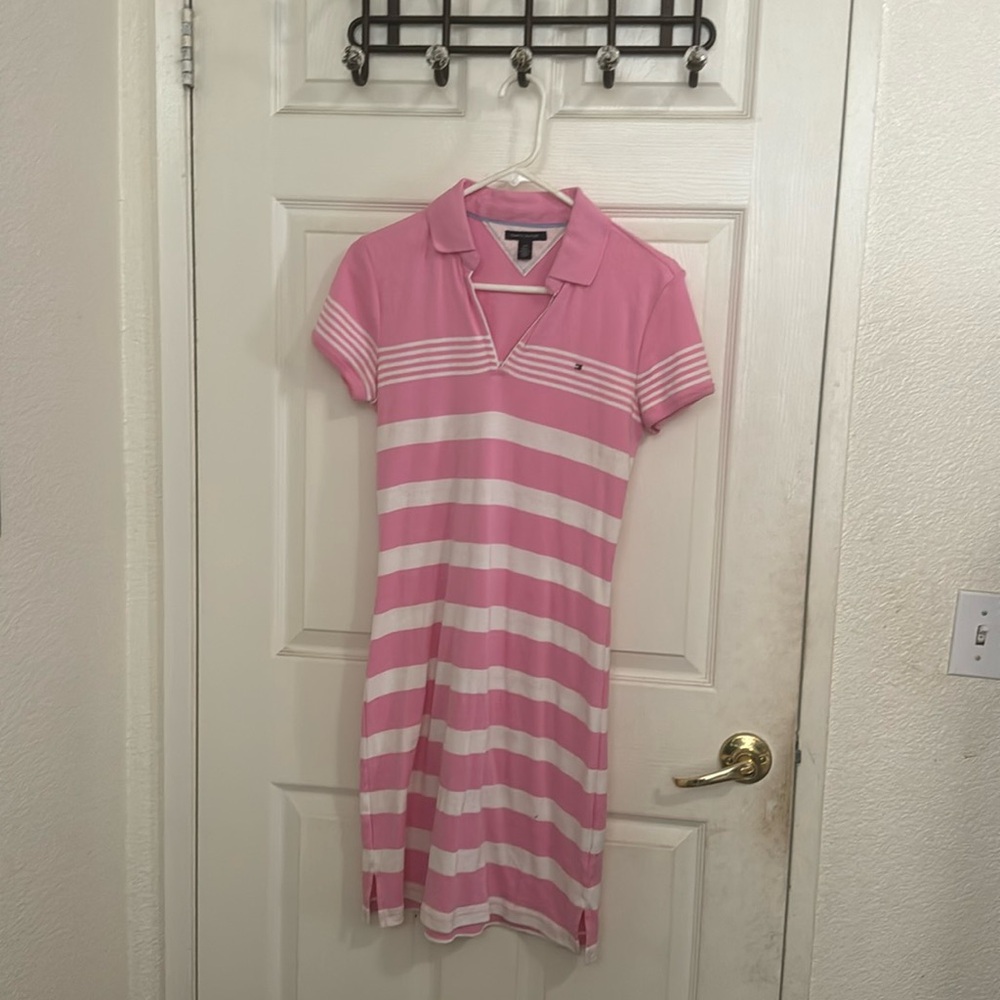 Tommy Hilfiger Pink/white striped dress size: small